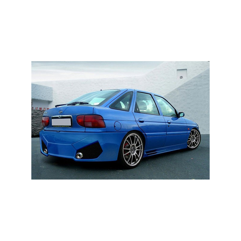 Ford Escort MK7 – zadní nárazník