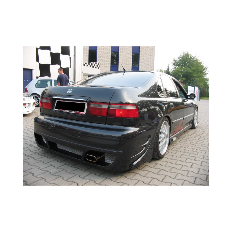 Honda Accord 96-98 – zadní nárazník