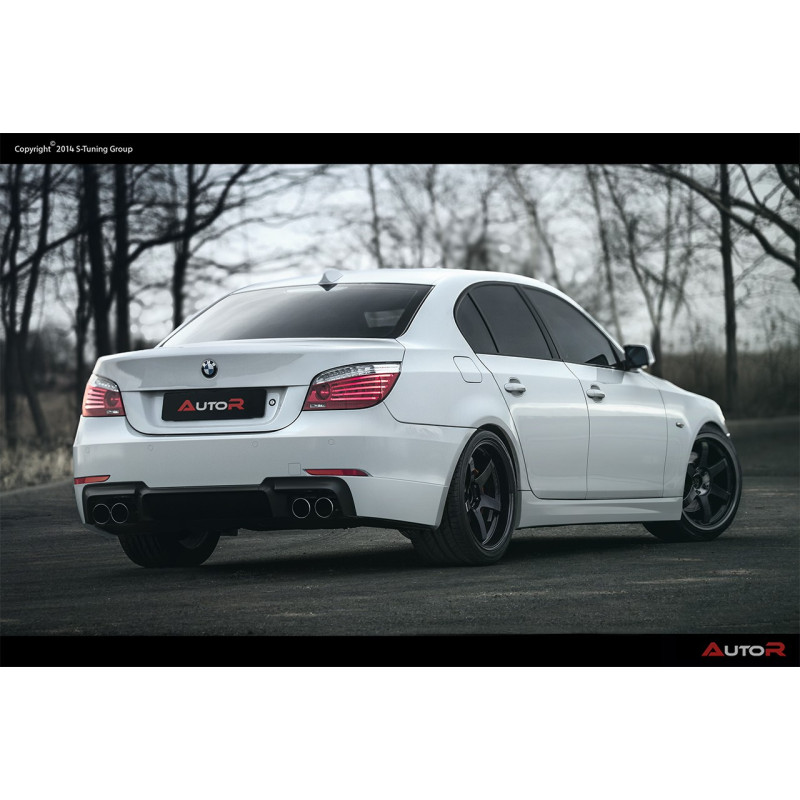 BMW E60 03-07 zadní nárazník vzhled F10