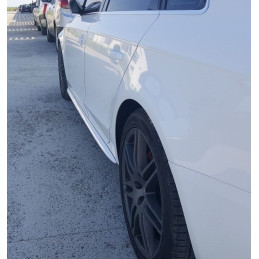 Audi A4 B8 (07-15) lišty na prahy, vzhled S-LINE