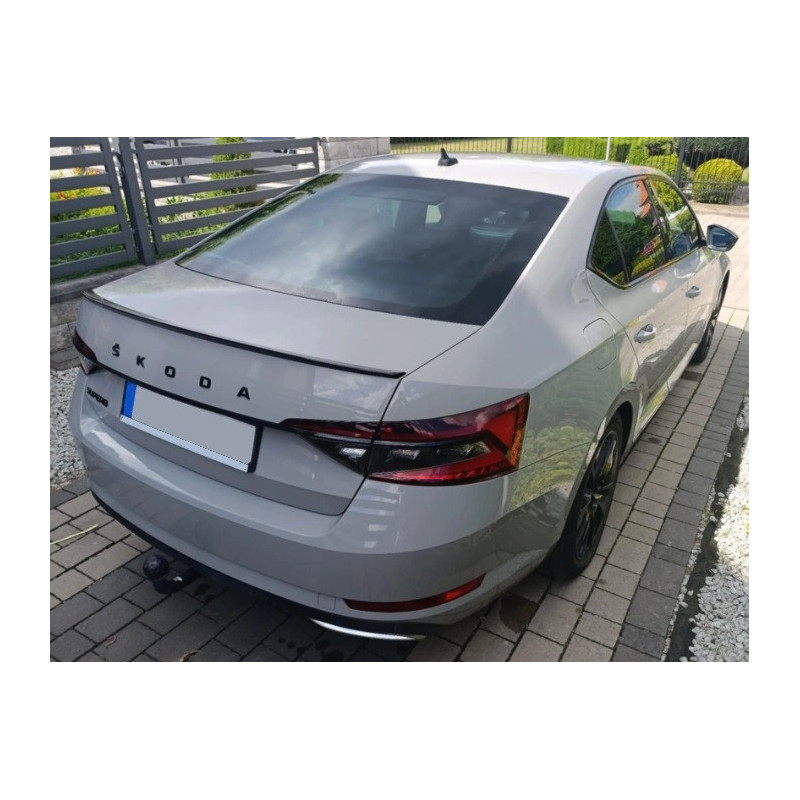 Škoda Superb 3 (15-19) spoiler kufru, křídlo